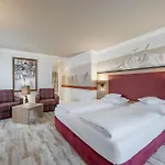 Zum Gourmet Hotel 4*