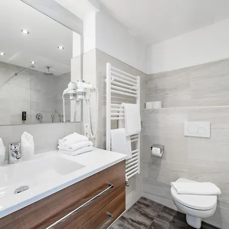 Hotel Zum Gourmet 4*