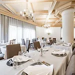 호텔 Zum Gourmet 4*
