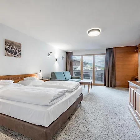 Отель Zum Gourmet 4*